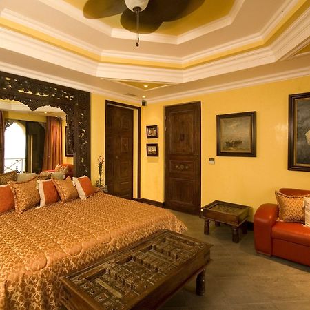 Zephyr Palace Luxury Hotel Jaco Bagian luar foto