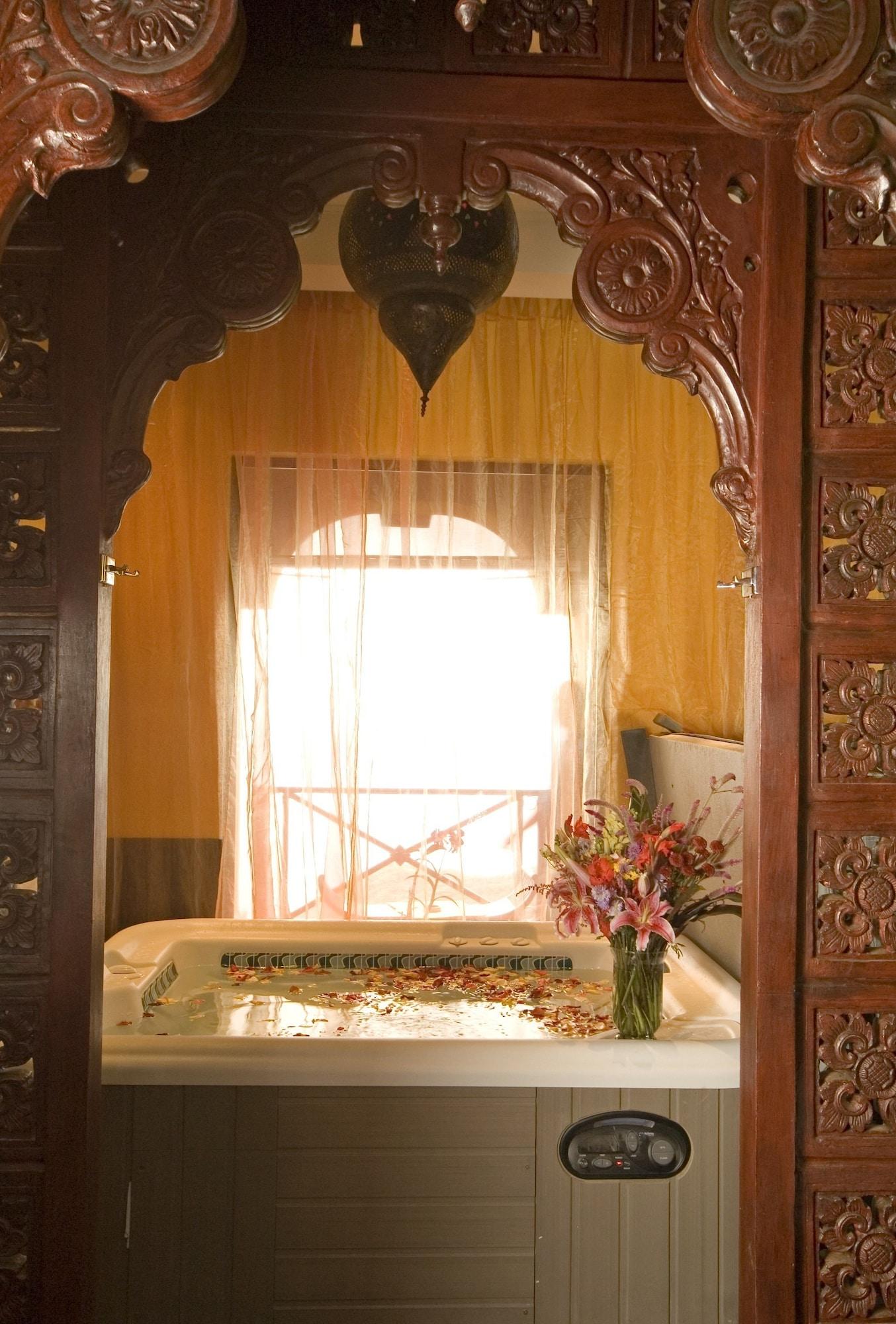 Zephyr Palace Luxury Hotel Jaco Bagian luar foto