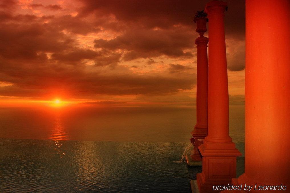 Zephyr Palace Luxury Hotel Jaco Bagian luar foto